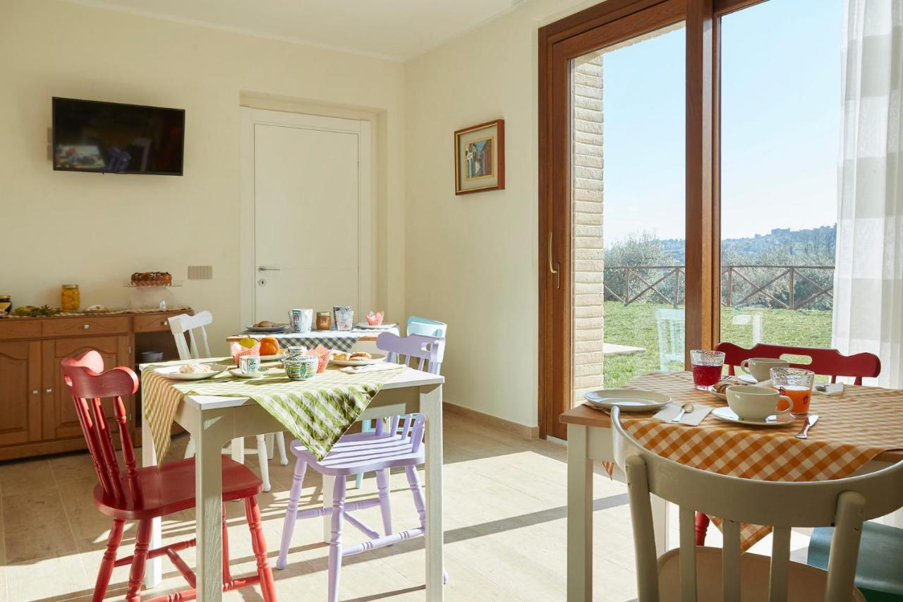 Agriturismo Nido Delle Rondini Macerata Exterior photo